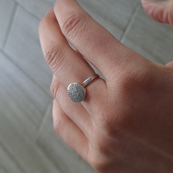 Monica Vinader Fiji Large Button Stacking ring - Picture 11 of 14